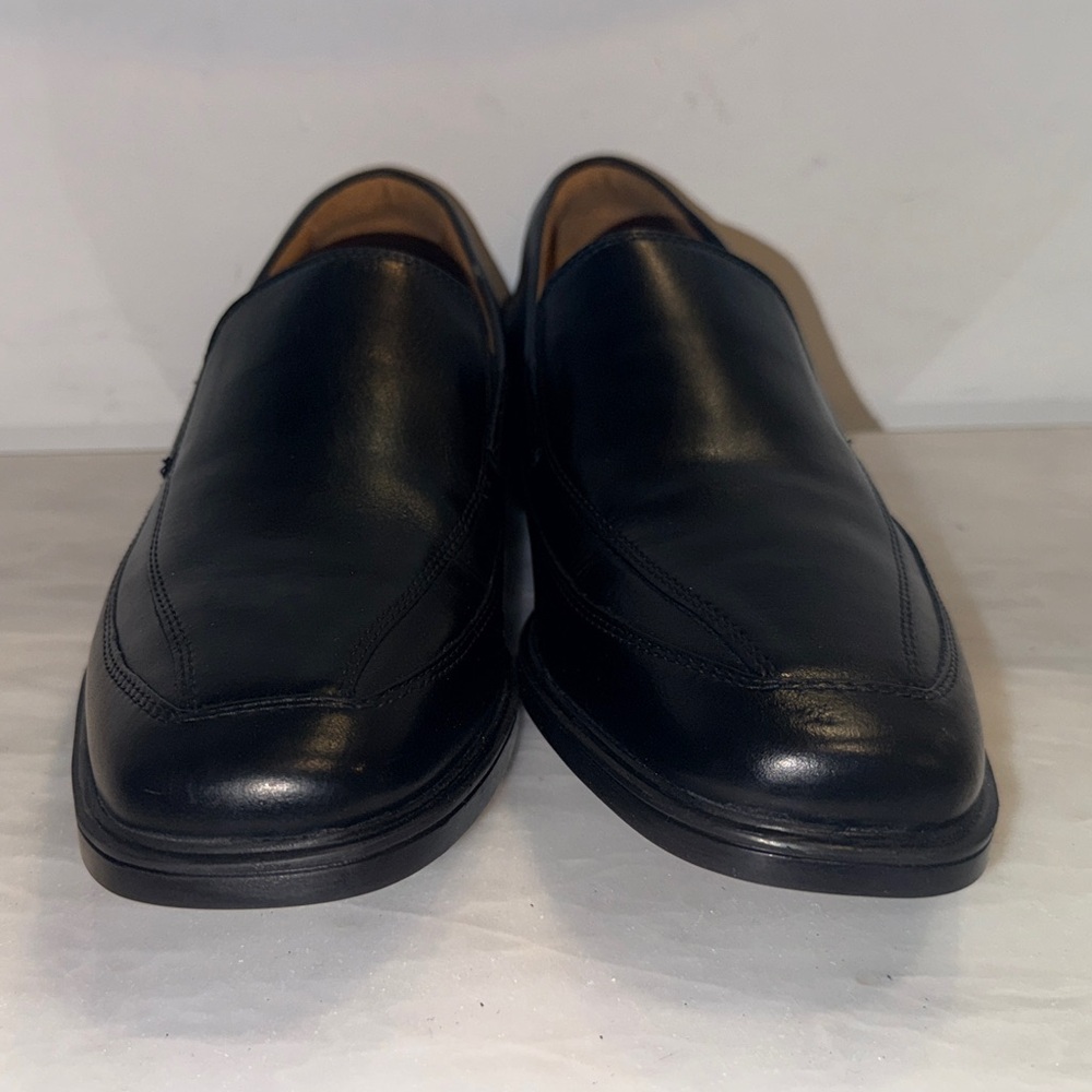Clarks Cushion Soft Ortholite Leather Loafers | Black Slip-On Dress Shoes | 10M